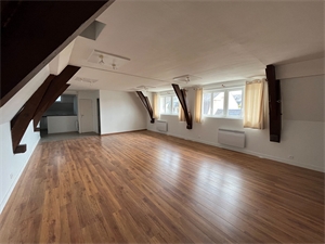 appartement à la location -   86000  POITIERS, surface 66 m2 location appartement - APR718981